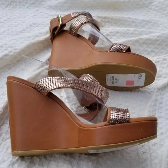 Stuart Weitzman  Leather and allumesh sandals 9.5 NWD - Picture 4 of 8